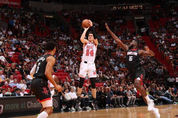 中如入无人 中如入无人