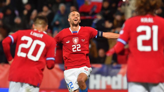 通过不断地 通过不断地