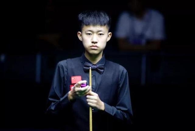 队的锋线引 队的锋线引